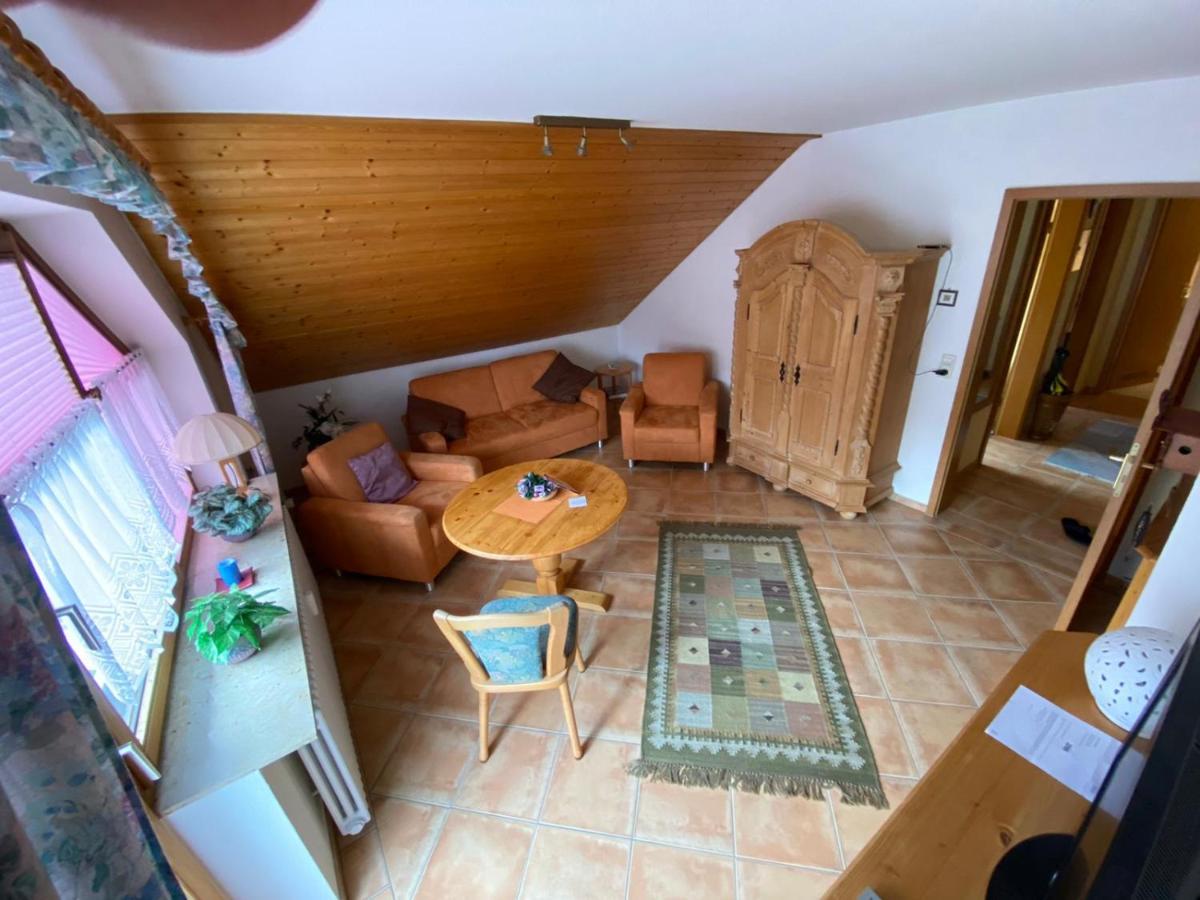 Titiseehnsucht - Gemuetliche Mit Parkplatz Apartment Titisee-Neustadt